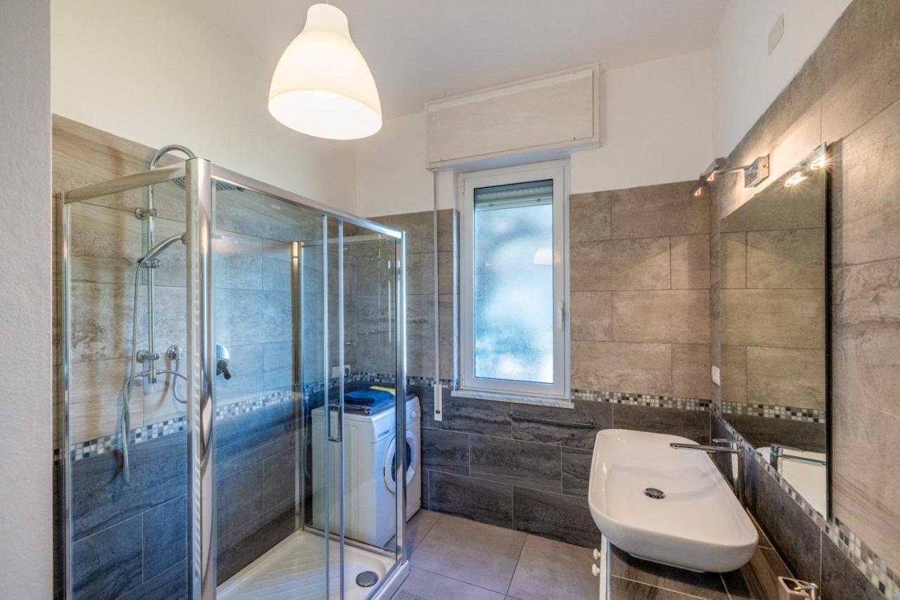 Casa Matilde - Appartamento Vista Mare - Con Posto Auto ฟีนาเลลีกูเร ภายนอก รูปภาพ